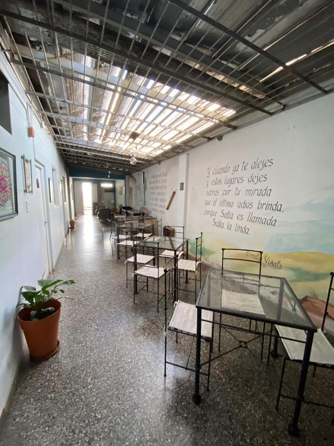 Hostal La Pachamama Салта Екстериор снимка