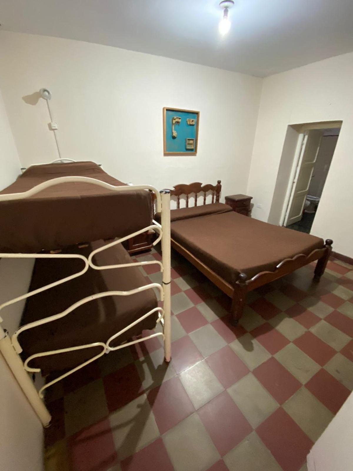 Hostal La Pachamama Салта Екстериор снимка